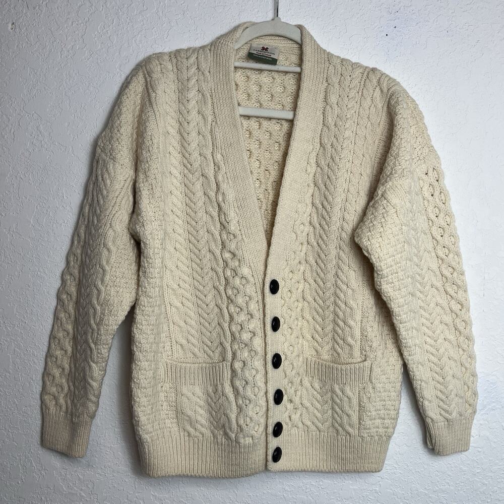 Carraig Donn Cable Knit sweater Merino Wool Womens Size L, pockets, vintage